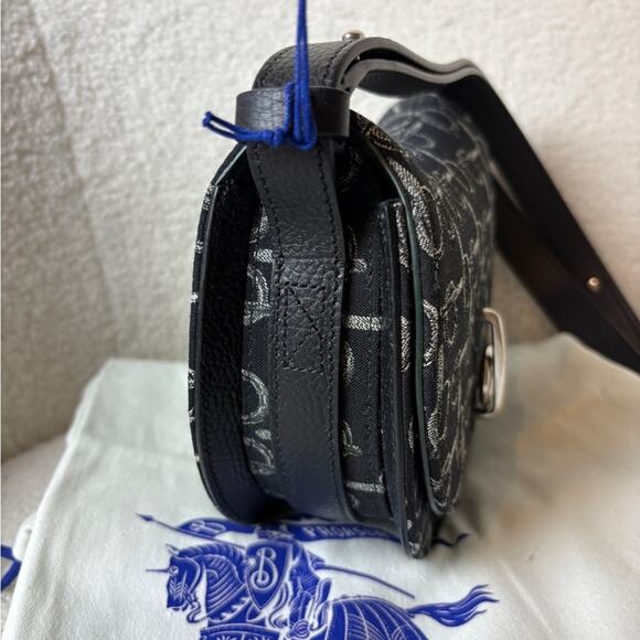 Burberry Mini Rocking Horse Bag Monogram - Picture 5 of 9